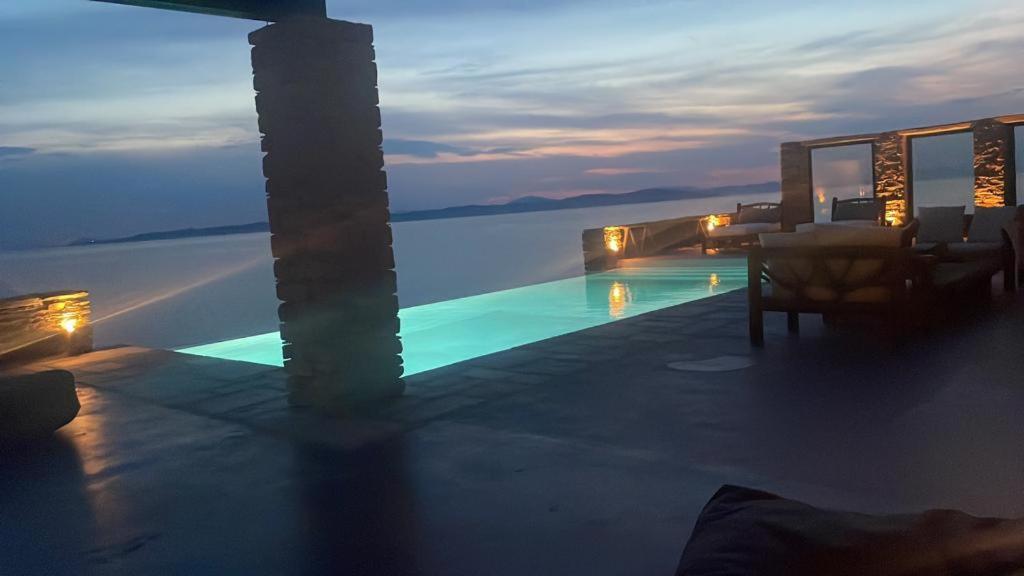 Villa Carpe Diem: Sea & Sunset View In Kea Island Ioulis Exterior foto